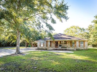 7701 Joe Fountain Rd, Ocean Springs, MS 39564