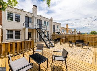 916 19th St NE, Washington, DC 20002