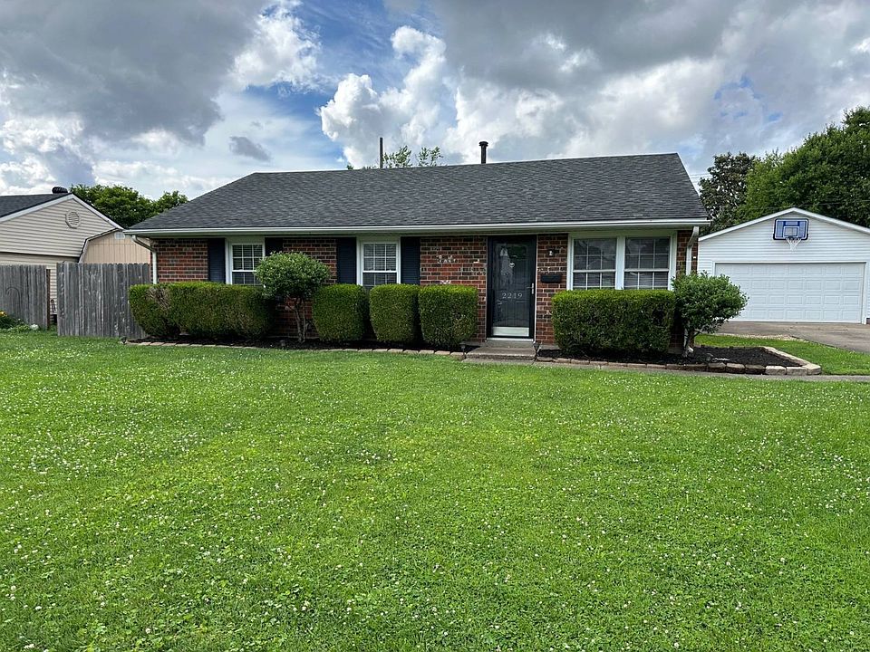 1st image of 2219 Webster Ct