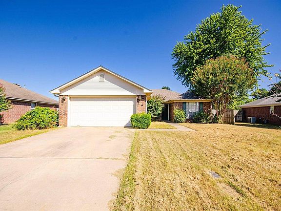 2nd image of 4520 Hardwood Dr