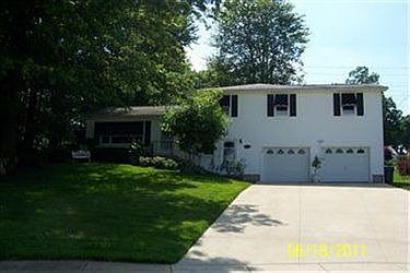2nd image of 1864 Chapel Hill Dr