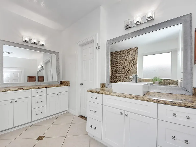 18315 Brenwood Manor Dr — Photo 26