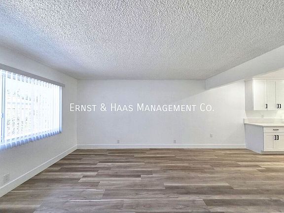 3rd image of 1440 Elm Ave APT 4