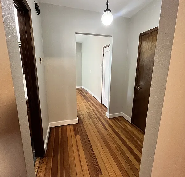 3220 Cherokee St — Photo 4
