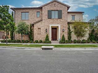 124 Toretta, Irvine, CA 92602