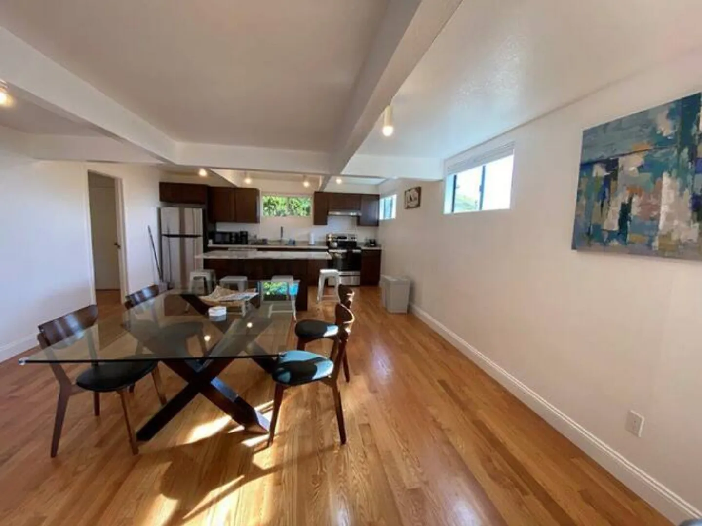 Modern Zen - Large 2 Bedroom in Oakland Hills — Photo 4