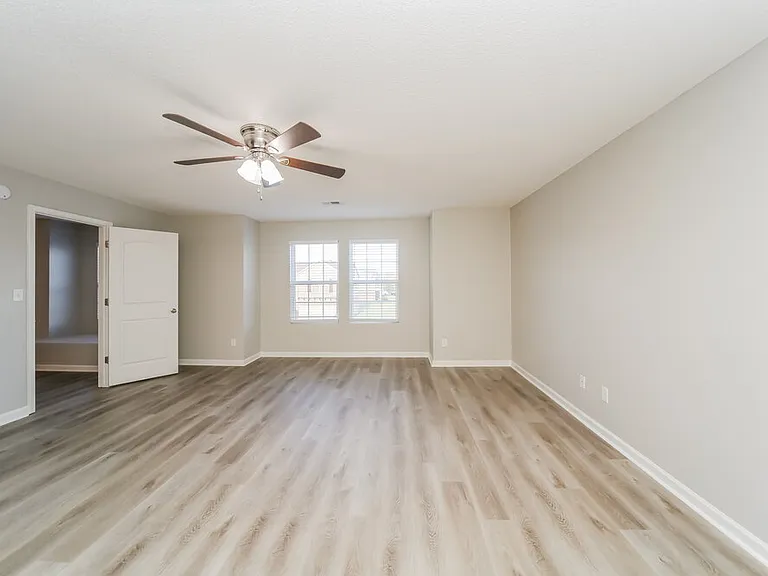4521 Oakden Ln — Photo 11