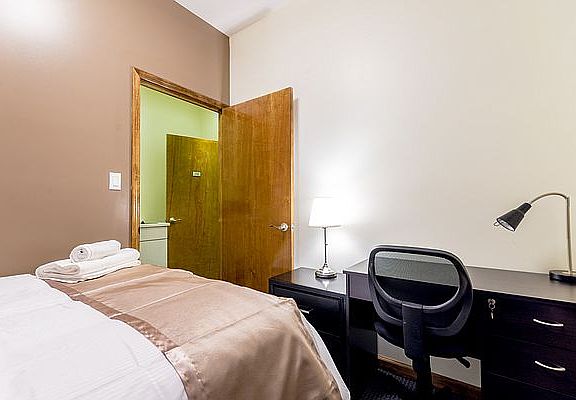 3rd image of 308 W 18th St APT 1M