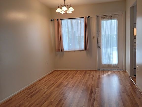 Eating area, front door