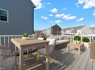 1738 Blue Spruce St, Dumfries, VA 22026