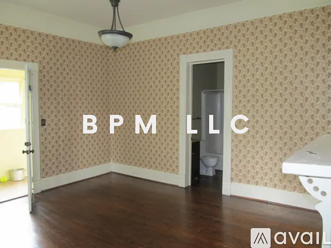 609 Vernon St #B — Photo 3