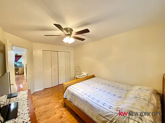 Rented by Keller Williams NYC | media 32