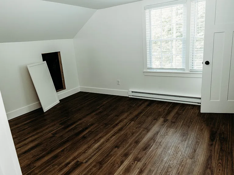 544 South Rd — Photo 9