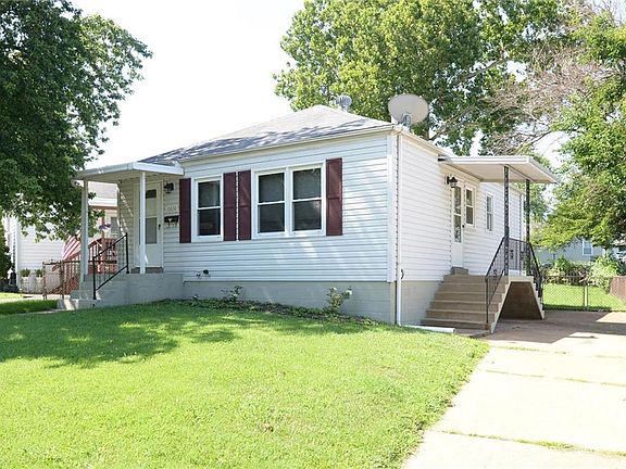 2nd image of 10630 Saint Lawrence Ln