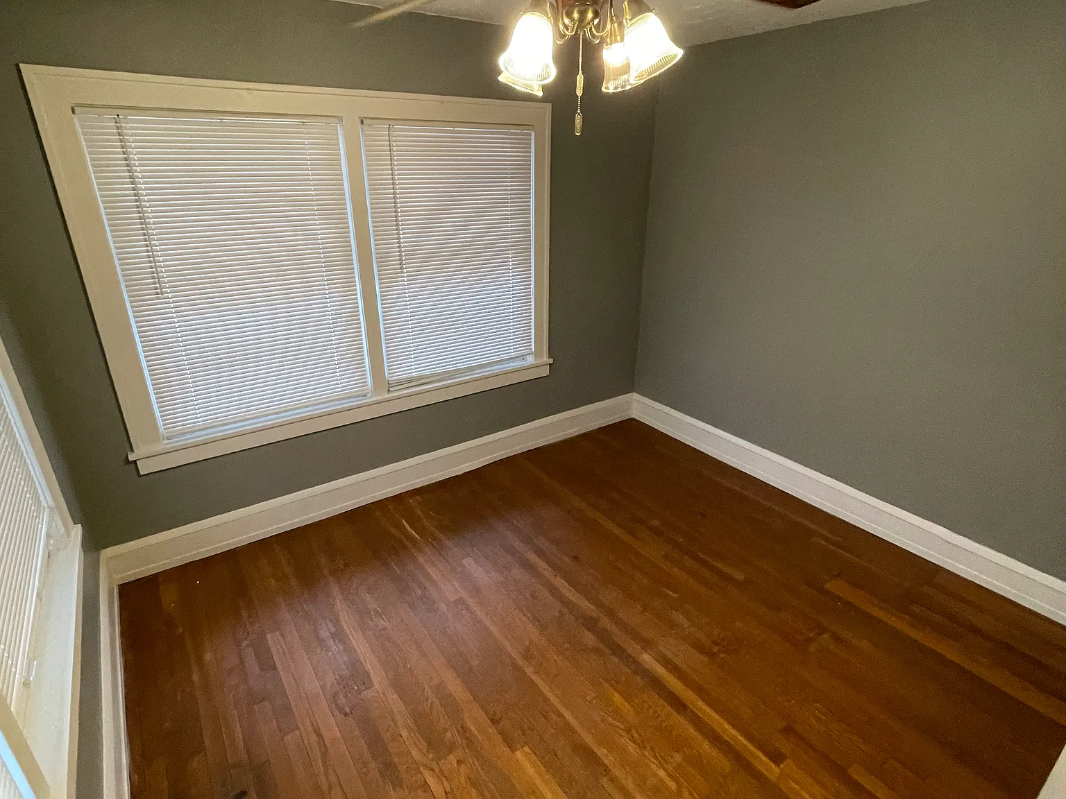 3 bed, 1100 sqft, $1,595 — Photo 4