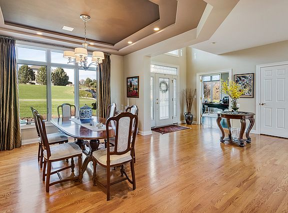 5th image of 41W105 Oak Hills Ct
