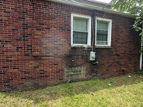 5th image of 9164 Mendota St