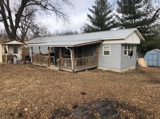 407 W George St, Oregon, MO 64473