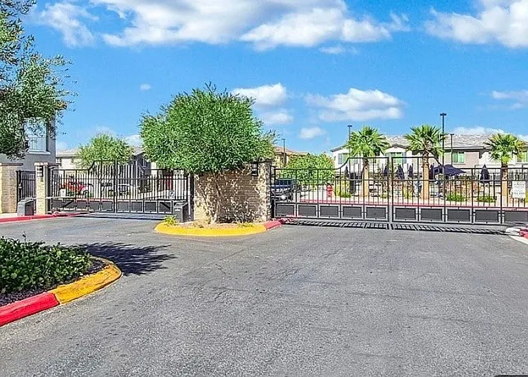 965 Nevada State Dr — Photo 3