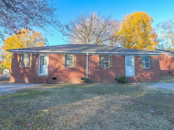 929 E College St, Brownsville, TN 38012