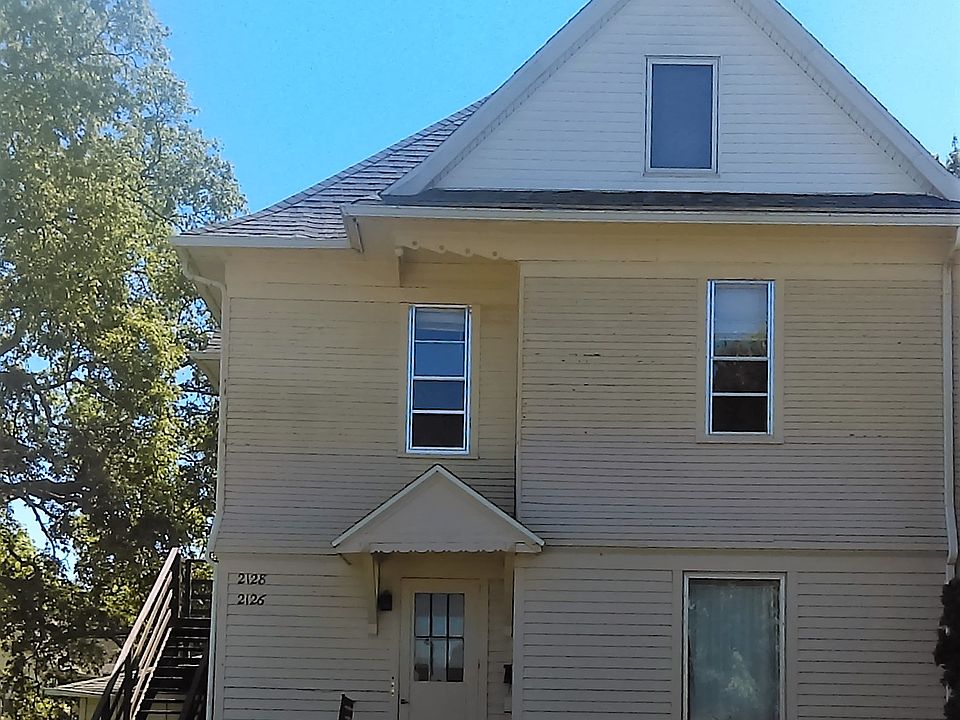 2nd image of 2126 Olive St