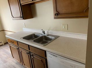 6289 Louisiana Ave N APT 101, Minneapolis, MN 55428