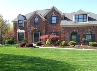 200 Palomino Dr, Bethel Park, PA 15102
