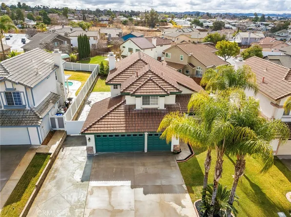 34231 Via Buena Dr, Yucaipa, CA 92399