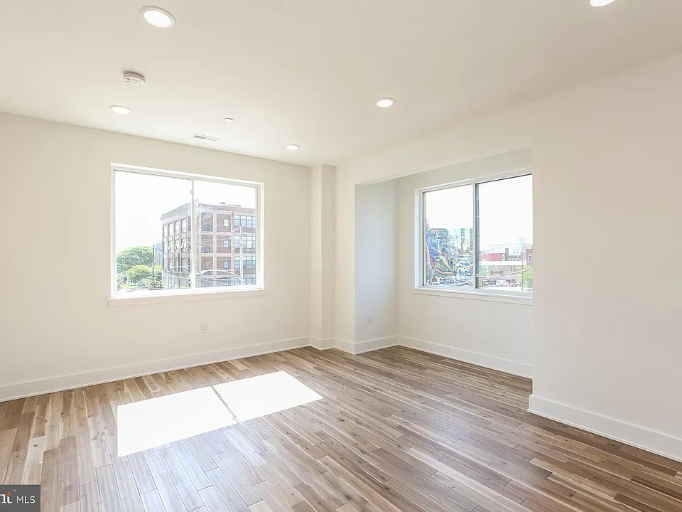 1431 Brown St #5