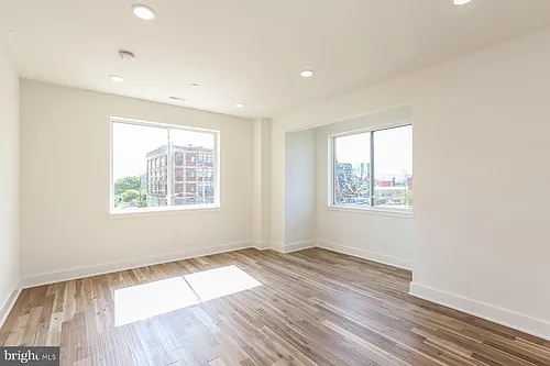 1431 Brown St #5 Photo 1