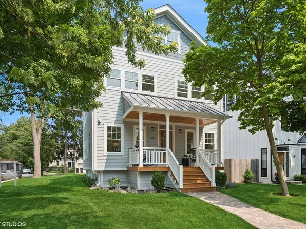 2343 Hastings Ave, Evanston, IL 60201