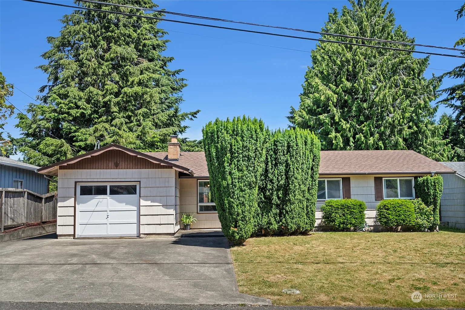 448 S 190th Street photo 1