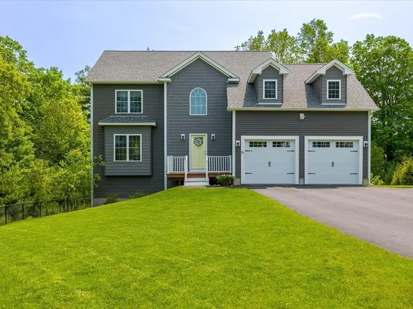 15 Tannery Rd, Sturbridge, MA 01518