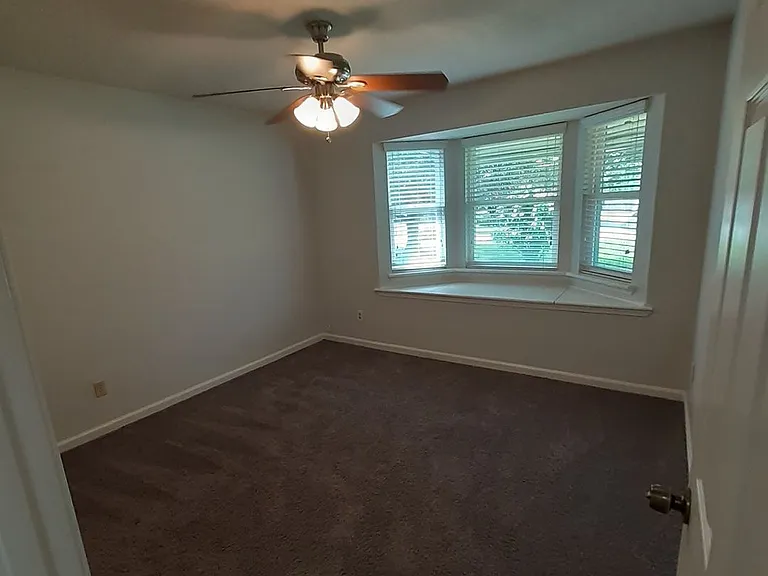 622 Valley Forge Rd N — Photo 19