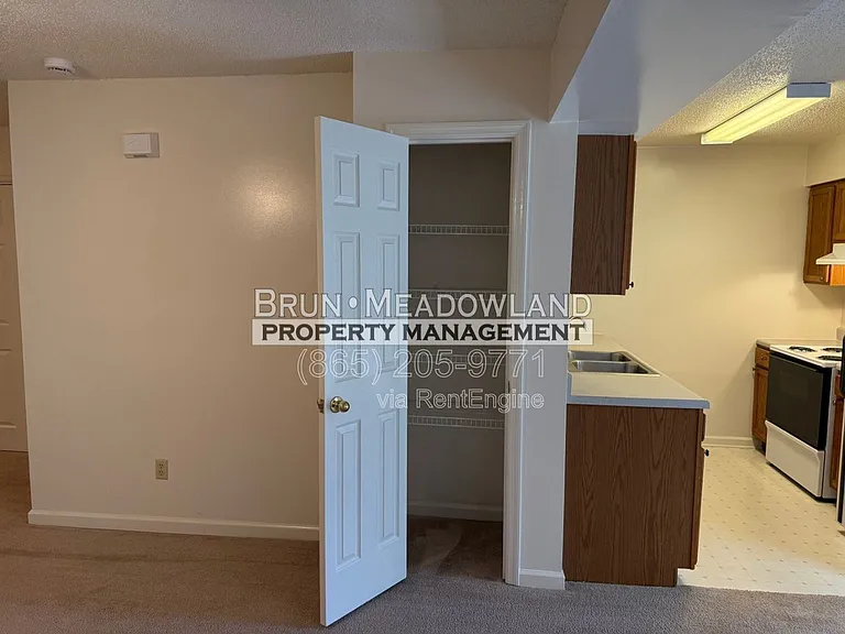 6523 Doe Creek Way — Photo 15