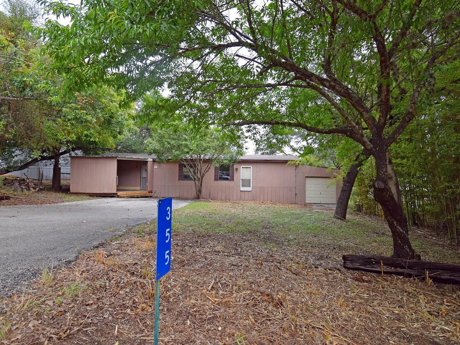 355 Quail Run St — Photo 1