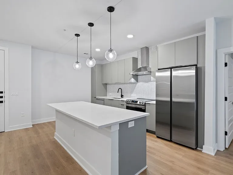 2500 Longview St #105 — Photo 26