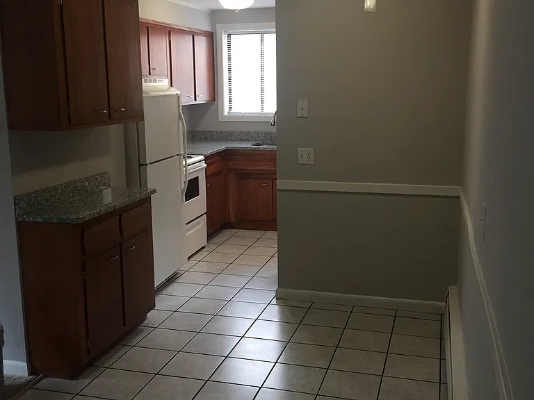 75 & 77 Elm Street — Photo 9
