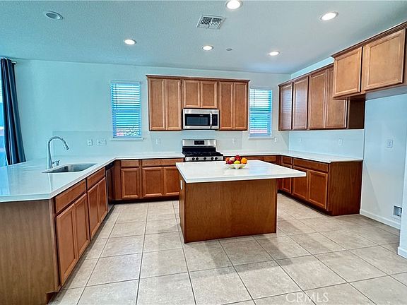 2nd image of 2428 Freestone Dr