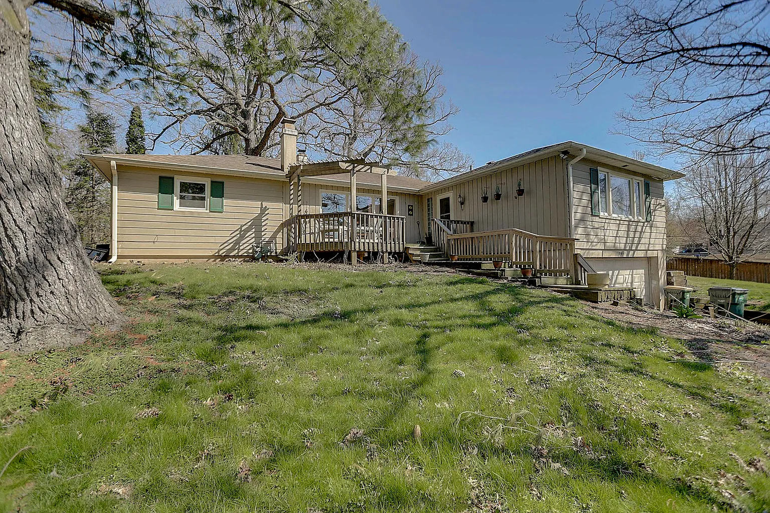 3N611 Lakeview Ct photo 1