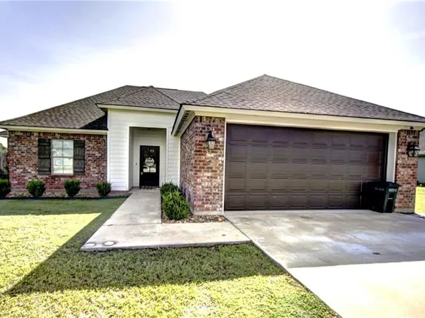 306 Meadow Ln, Natchitoches, LA 71457