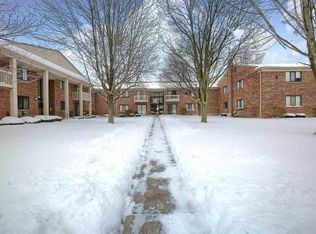 42184 Toddmark Ln, Clinton Township, MI 48038