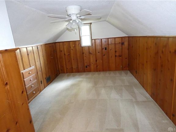 4th image of 2550 Hilton Dr
