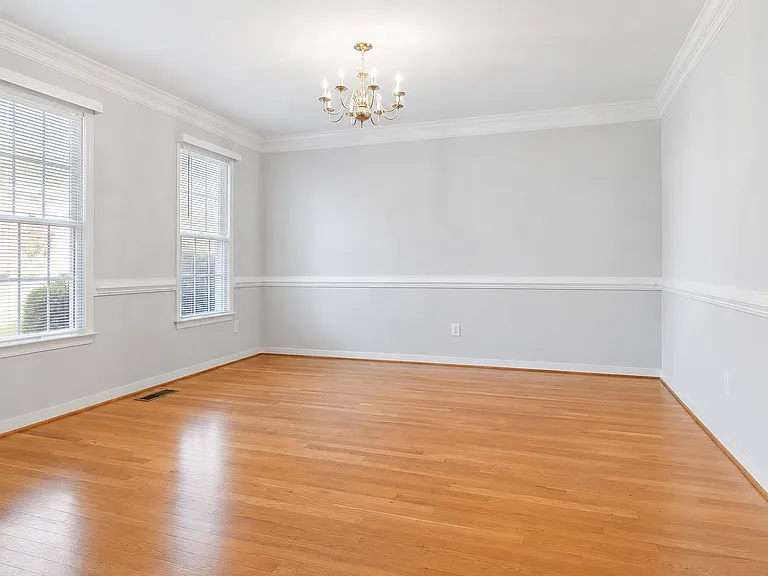 10813 Kittery Pl — Photo 2