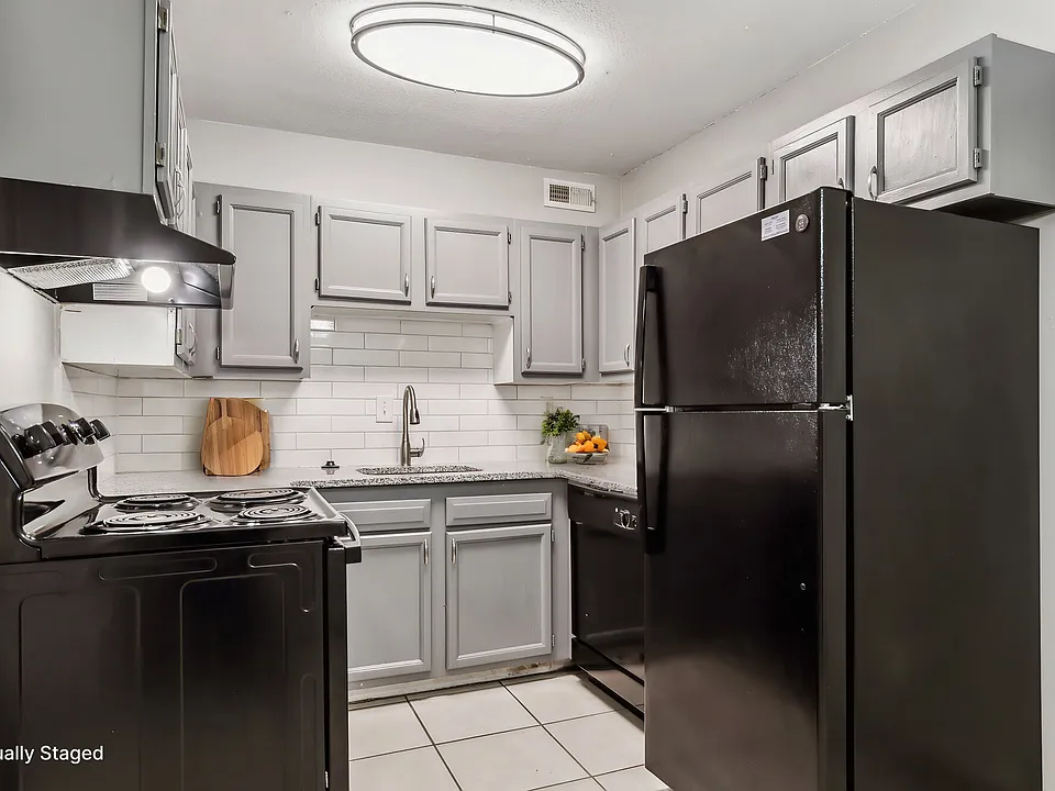 Crown Heights Apartments