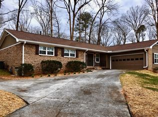3786 Ashwood Dr SE, Smyrna, GA