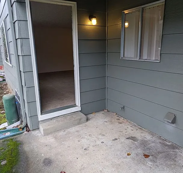 Royal Crest Townhomes — Photo 105