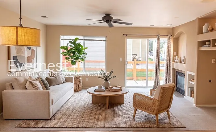 1121 Fenwick Dr — Photo 4