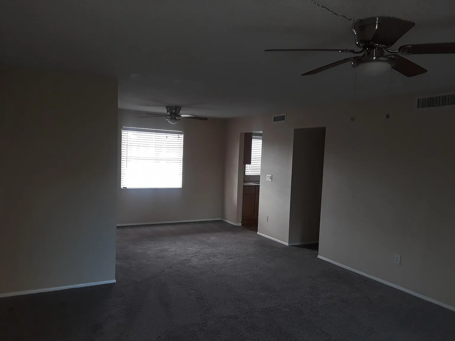 1 bed, 762 sqft, $1,240 — Photo 1