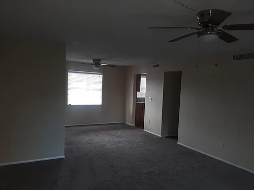 200 Country Club Dr #101 Photo 1